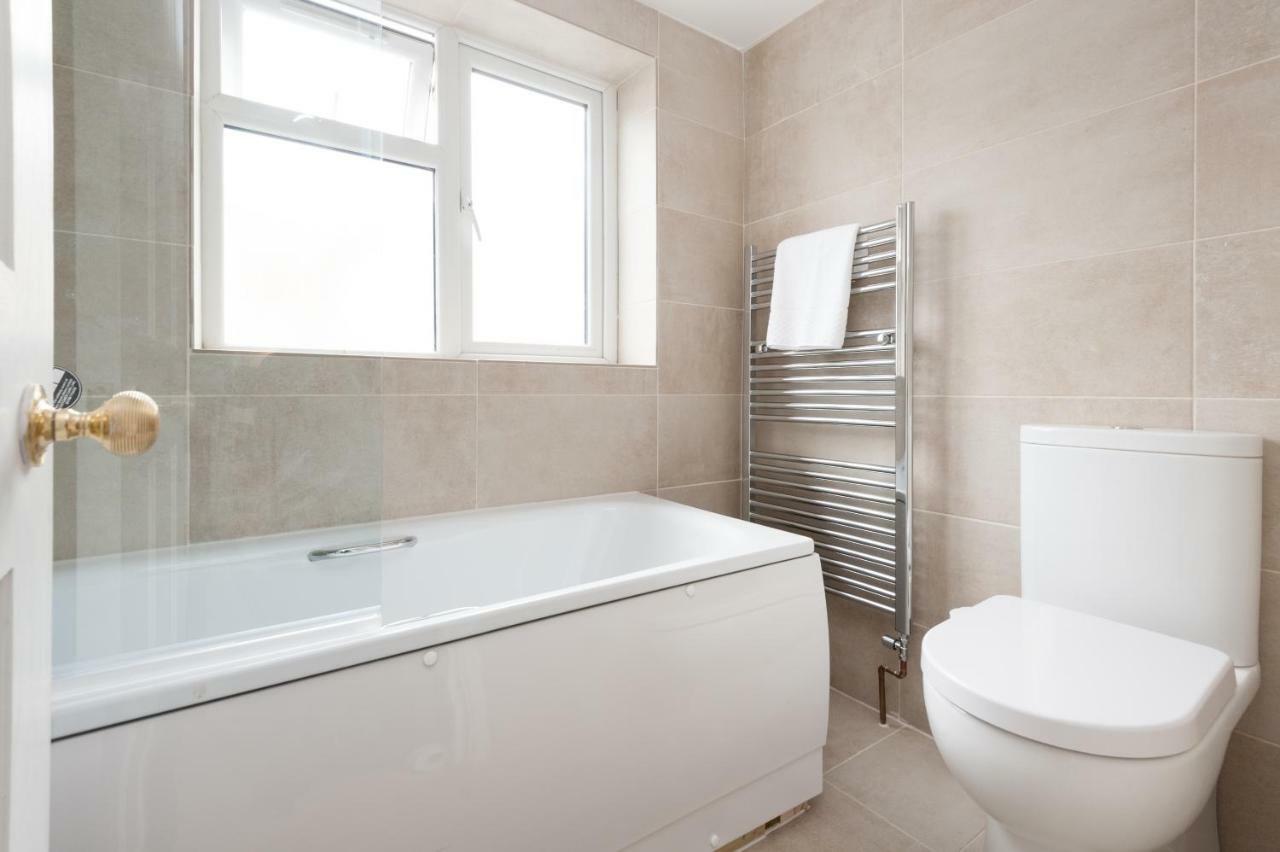 Sea Breeze Cottage With Parking By Myholidaylet Brighton Екстер'єр фото
